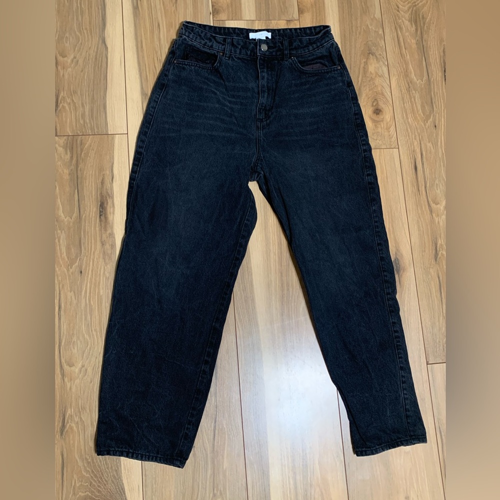 Gray/black H&M straight Jeans!